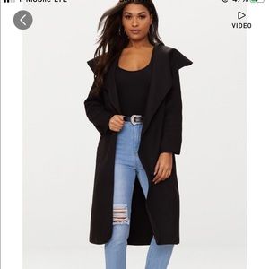 Black oversized coat w belt 🖤🙌🏼
